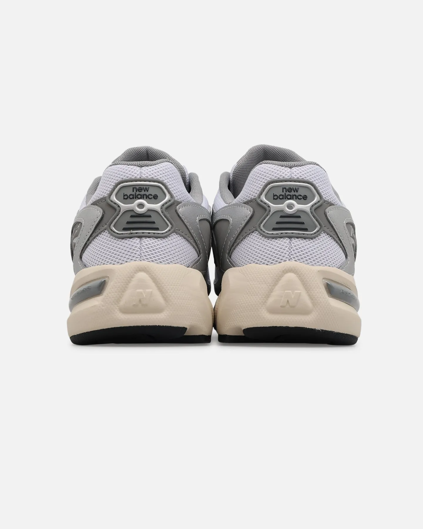 New Balance 725 White/Silver