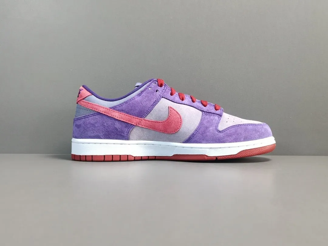 NIKE DUNK x PLUM